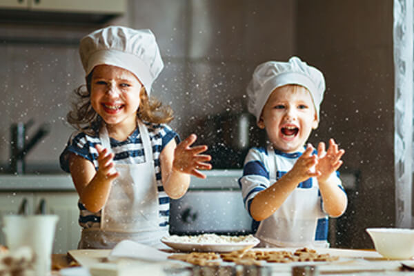 young children making pies, after flu vaccine